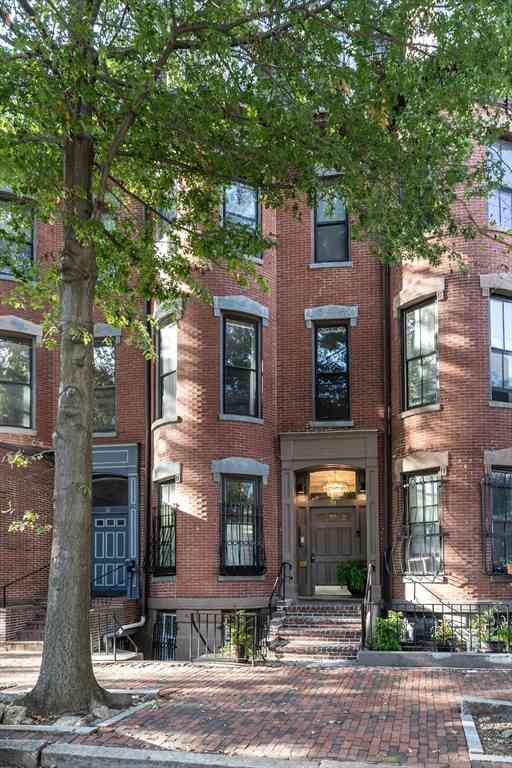 Condo For Sale - 39 Warren Ave #G<br/> Boston, MA 02116