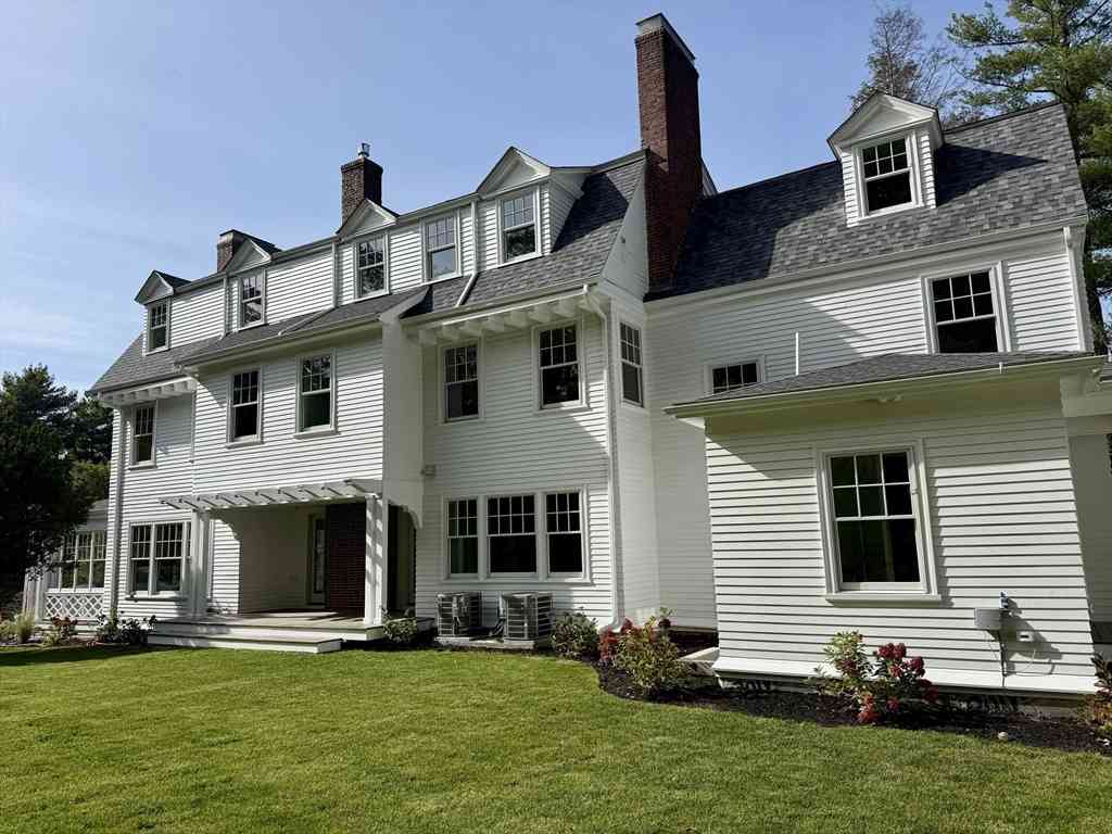 Homes For Rent - 2 Effie Place<br/> Lexington, MA 02421
