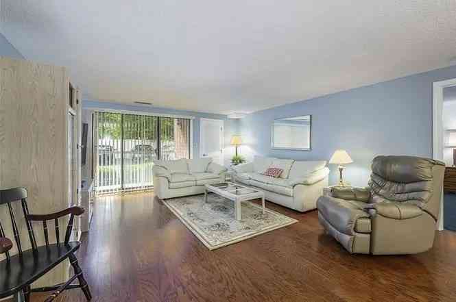 Condo For Rent - 8 9th St #111<br/> Medford, MA 02155