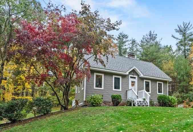 Homes For Sale - 717 Tipton Rock Road<br/> Worcester County, Southbridge, MA 01550