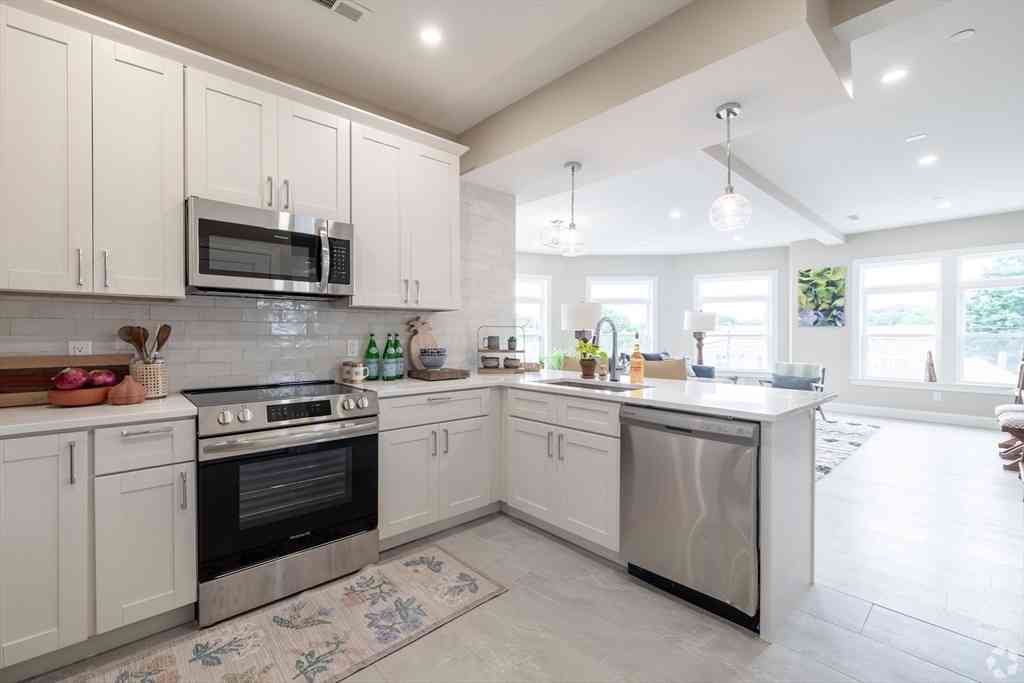 Condo For Rent - 69 E. Central #309<br/> Natick, MA 01760
