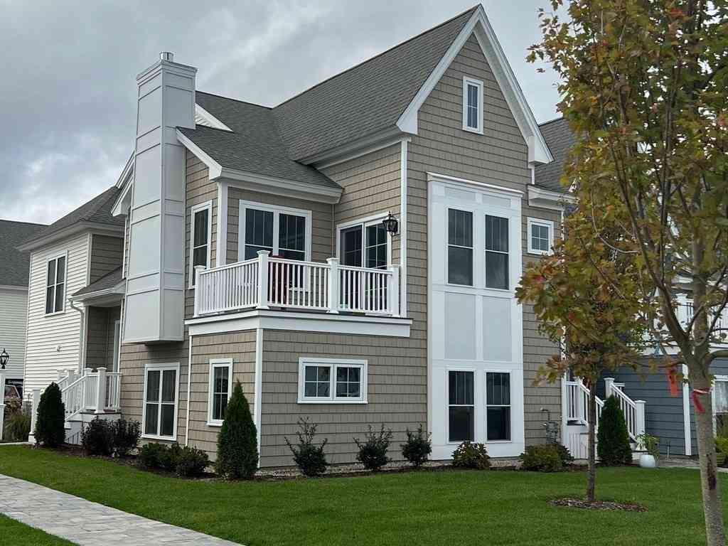 Homes For Sale - 11 Trumpet Vine Lane<br/> Plymouth County, Plymouth, MA 02360