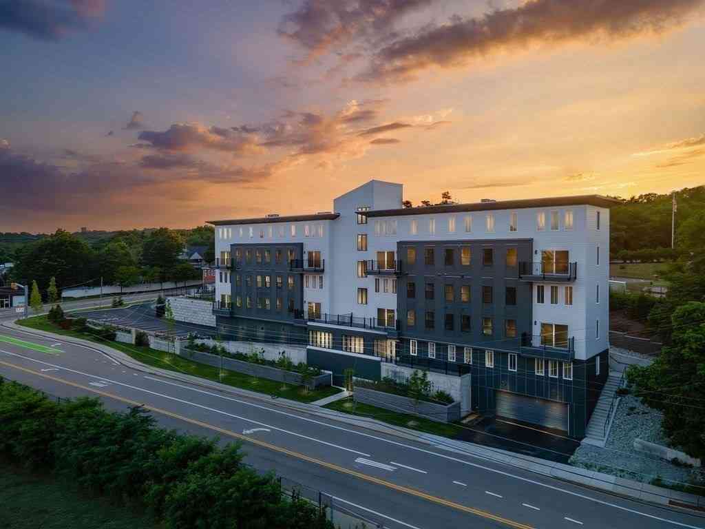 Condo For Rent - 488 Quincy #13<br/> Quincy, MA 02169
