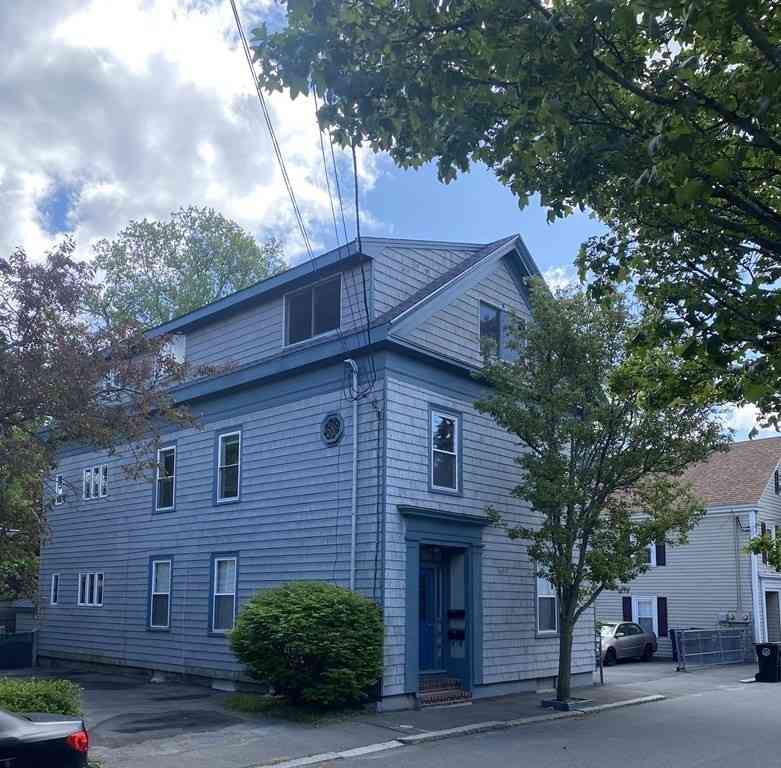 Apartment For Rent - 36 Upham St. #2<br/> Salem, MA 01970