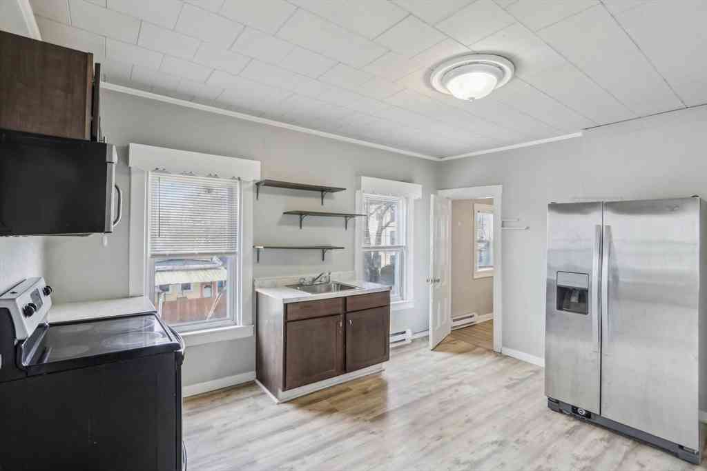 Multifamily For Sale - 70 Pine Street<br/> Brockton, MA 02302