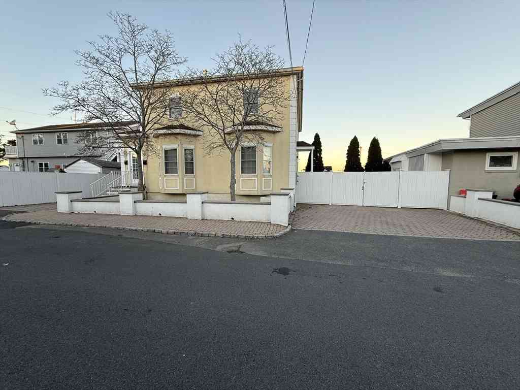 Apartment For Rent - 37 Vera St #1<br/> Revere, MA 02151