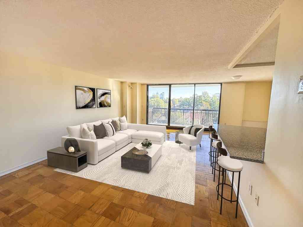 Condo For Rent - 50 Longwood Ave #712<br/> Brookline, MA 02446