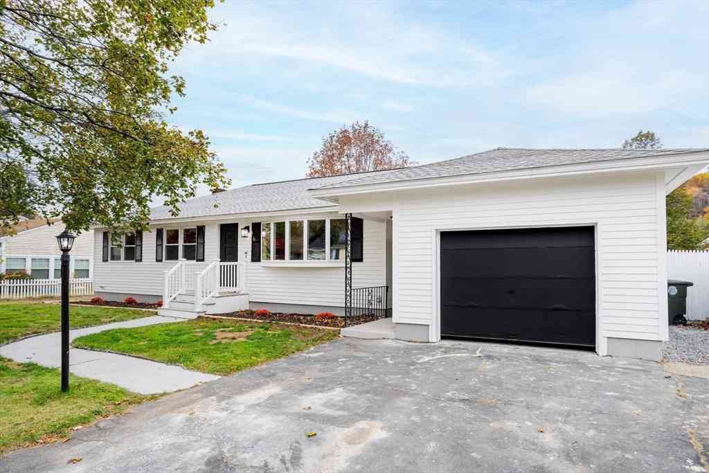 Homes For Sale - 44 Old Brook Rd<br/> Leominster, MA 01453