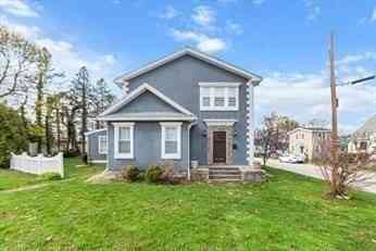 Apartment For Rent - 15 Ancona Rd #1<br/> Worcester, MA 01604