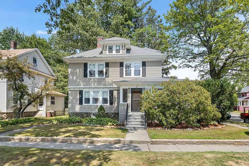 Homes For Sale - 34 Monroe Ave<br/> Worcester County, Worcester, MA 01602