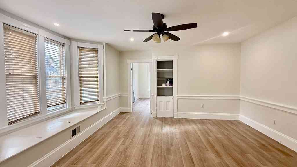Condo For Rent - 225 Pleasant Street #1<br/> Weymouth, MA 02190