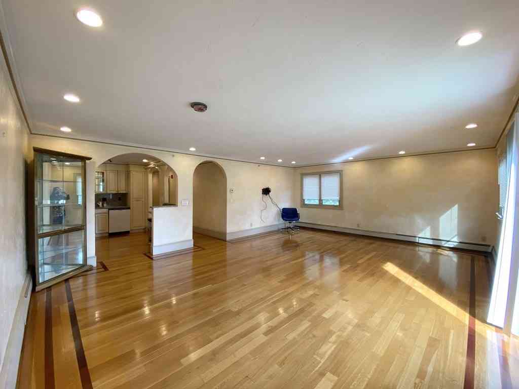 Condo For Rent - 99 St Marys St #99<br/> Brookline, MA 02446