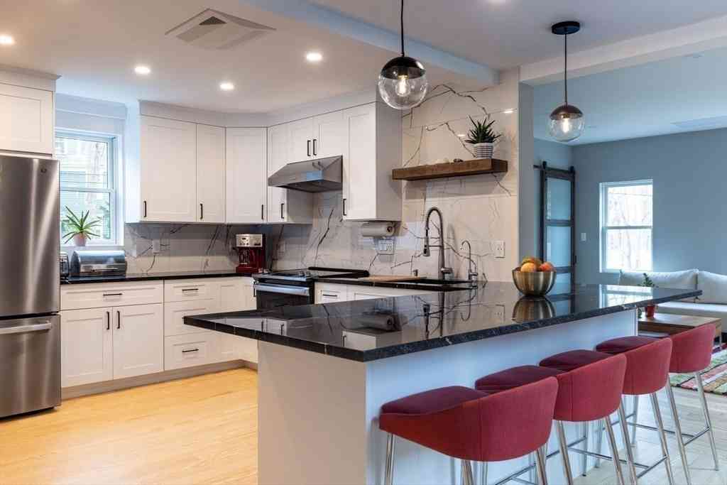 Homes For Rent - 136 Topsfield<br/> Ipswich, MA 01938