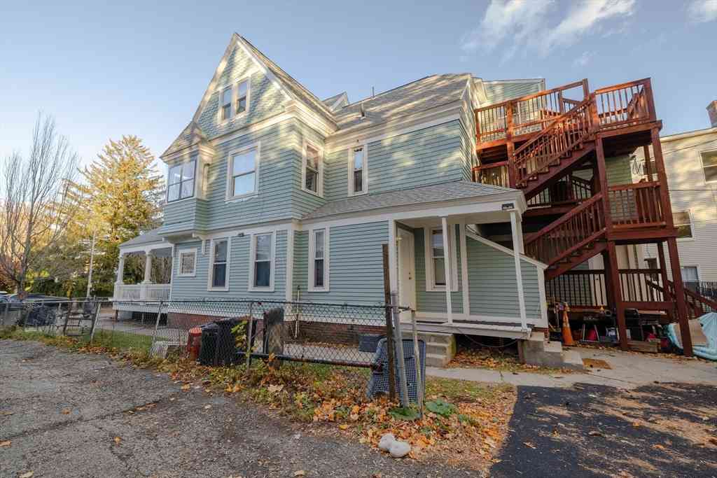 Homes For Rent - 35 May Street<br/> Worcester, MA 01610