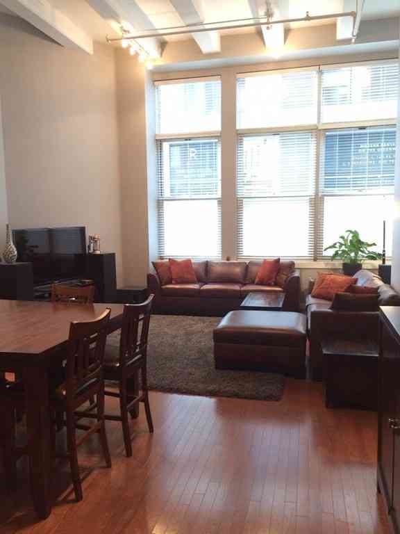 Condo For Rent - 88 Kingston Street #1E<br/> Boston, MA 02111