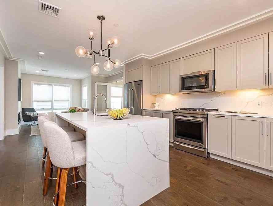 Apartment For Rent - 214 Market St. #201<br/> Boston, MA 02135