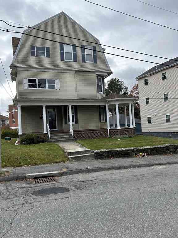 Multifamily For Sale - 34 King Philip Rd<br/> Worcester, MA 01606