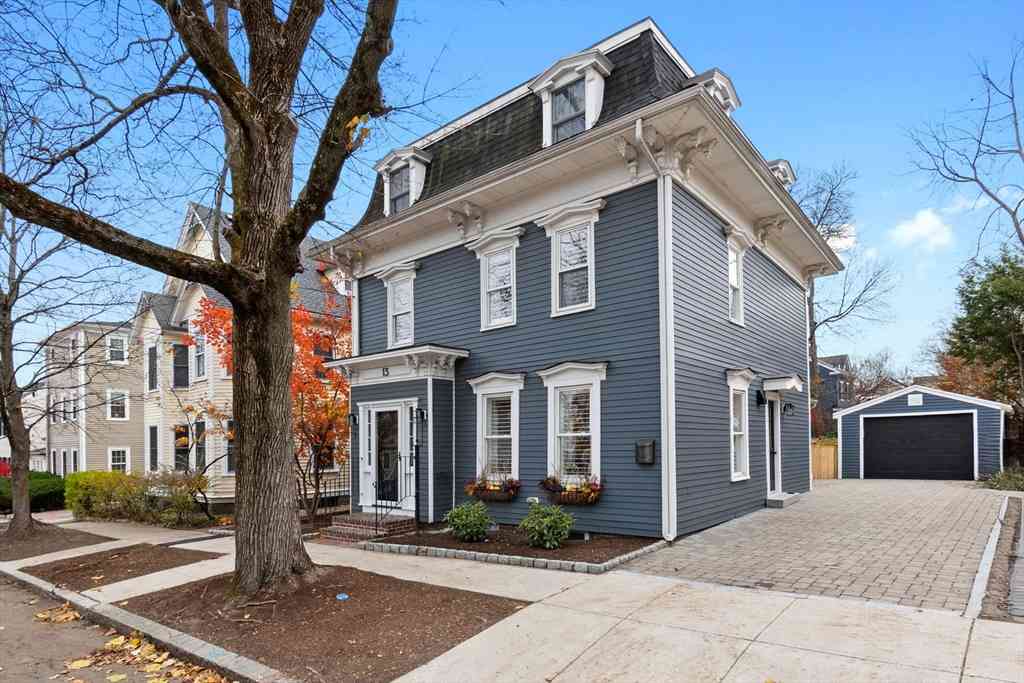Homes For Sale - 13 Broad St<br/> Newburyport, MA 01950