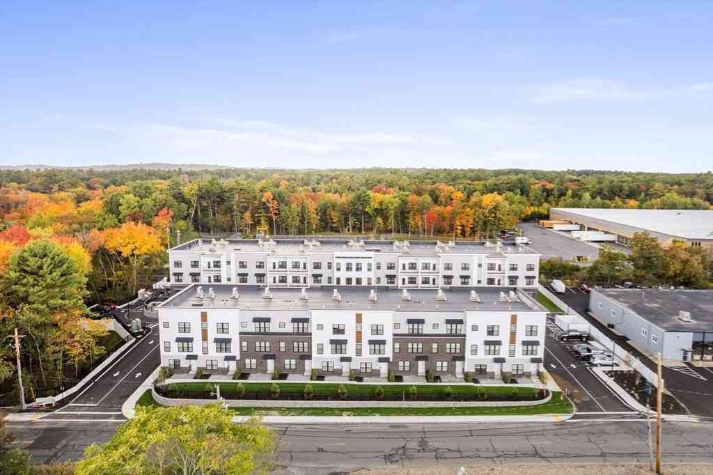 Condo For Rent - 635 Main Street #TH6<br/> Wilmington, MA 01887
