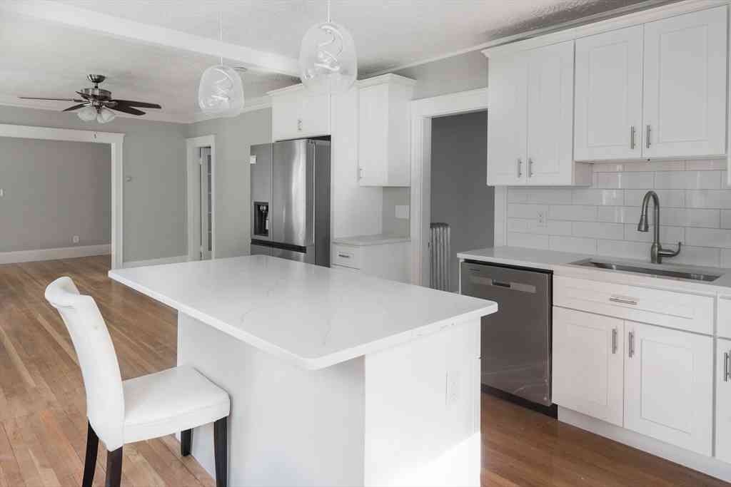 Multifamily For Rent - 112 Brush Hill Rd<br/> Milton, MA 02186