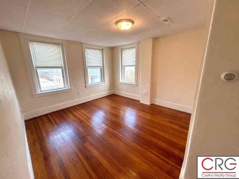 Apartment For Rent - 31 Elmwood #6<br/> Revere, MA 02151