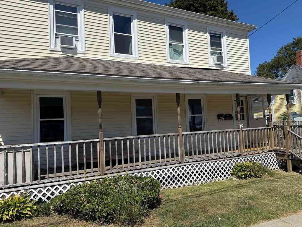 Apartment For Rent - 1 Hamilton St #2<br/> Plymouth, MA 02360