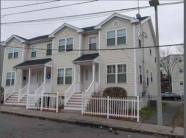 Condo For Rent - 26A Batchelder #1<br/> Boston, MA 02119