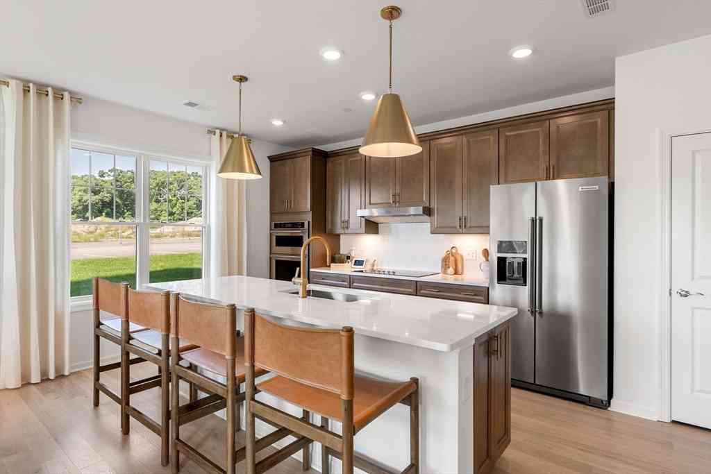 Condo For Sale - 5 Peters Farm Way #213<br/> Worcester County, Westborough, MA 01581