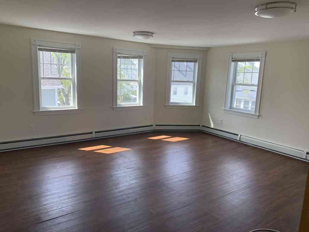 Apartment For Rent - 2 Coburn Street #6<br/> Framingham, MA 01702