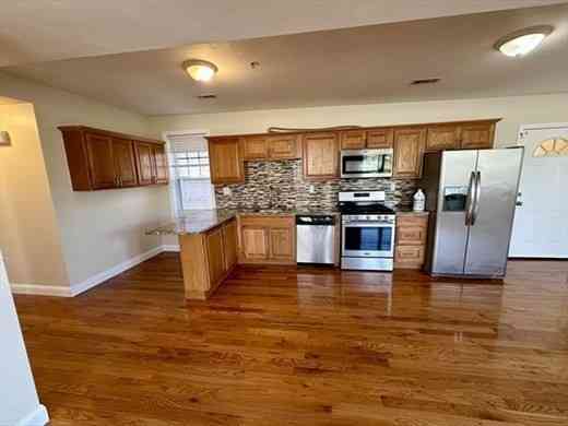 Apartment For Rent - 12 Woodcliff St #2<br/> Boston, MA 02125
