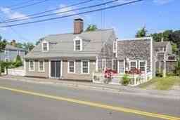 Apartment For Rent - 191-193 South St #2<br/> Hingham, MA 02043