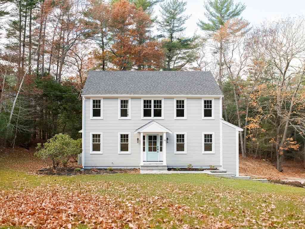 Homes For Sale - 10 Penstock Ln<br/> Marshfield, MA 02050