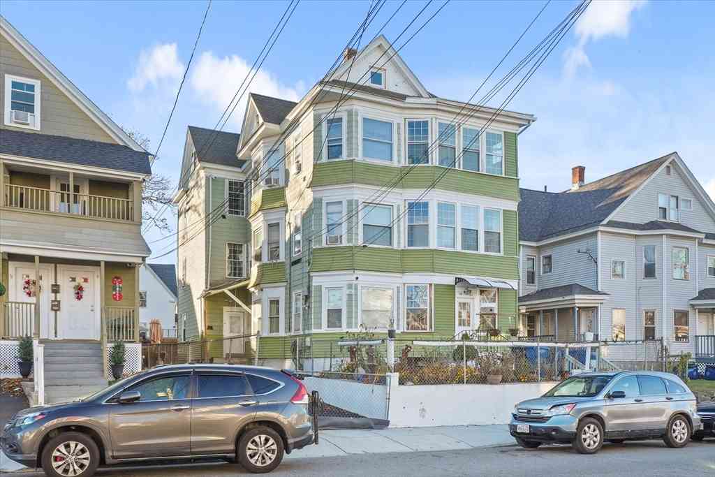 Multifamily For Sale - 67-69 Osgood St<br/> Essex County, Lawrence, MA 01843