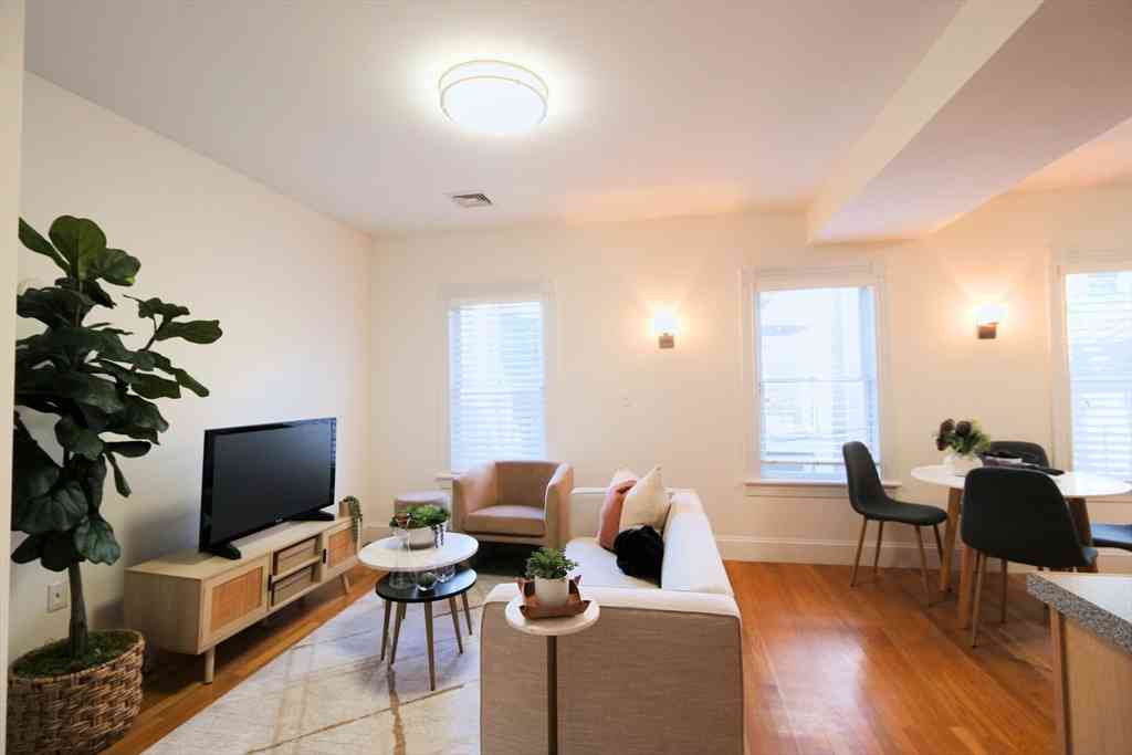 Condo For Rent - 296 West 3rd #U1<br/> Boston, MA 02127