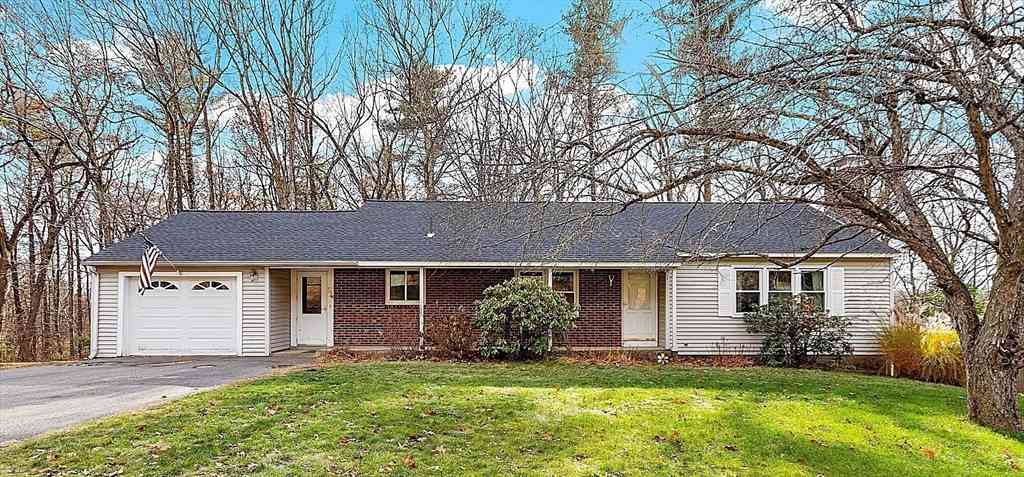 Homes For Sale - 24 North St<br/> Worcester County, Leominster, MA 01453