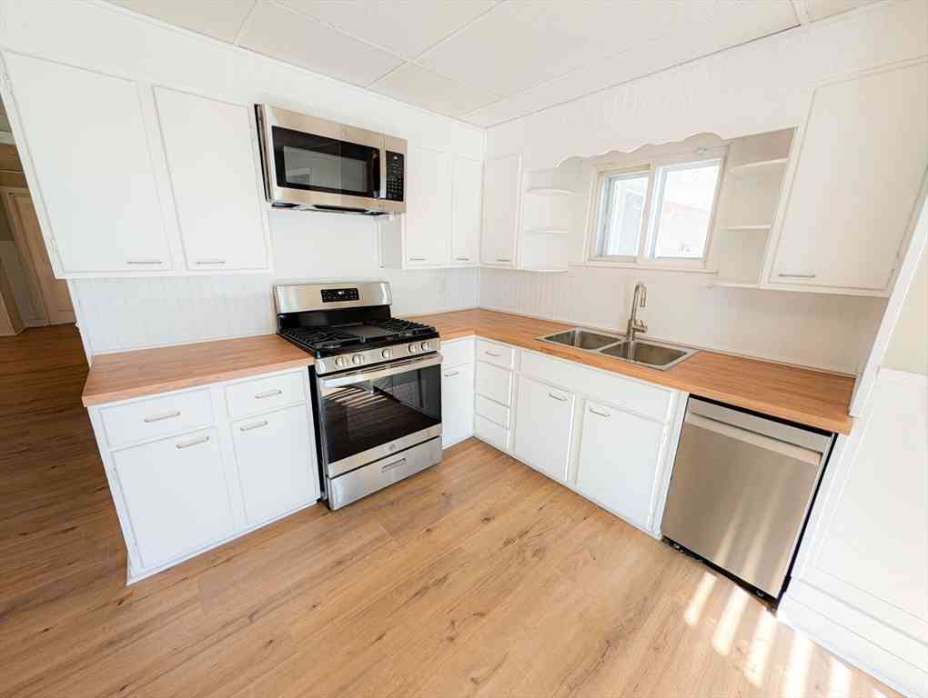 Apartment For Rent - 103-105 Homer Street #1<br/> Boston, MA 02128