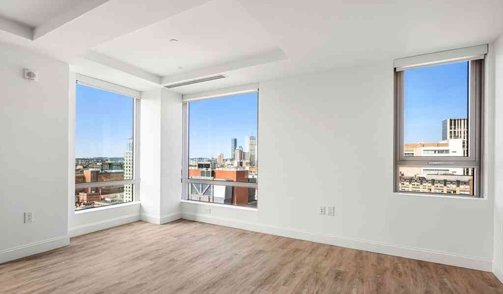 Apartment For Rent - 99 Kneeland St #301<br/> Boston, MA 02111