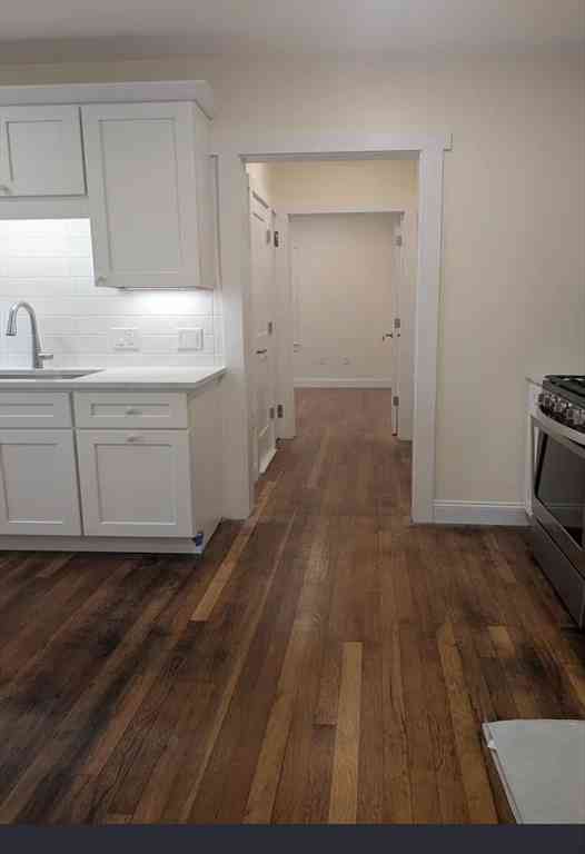 Apartment For Rent - 112 Hyde Park Ave #5<br/> Boston, MA 02130