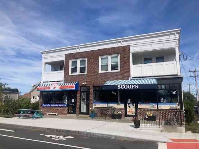 Apartment For Rent - 540 Nantasket Ave #2<br/> Hull, MA 02045