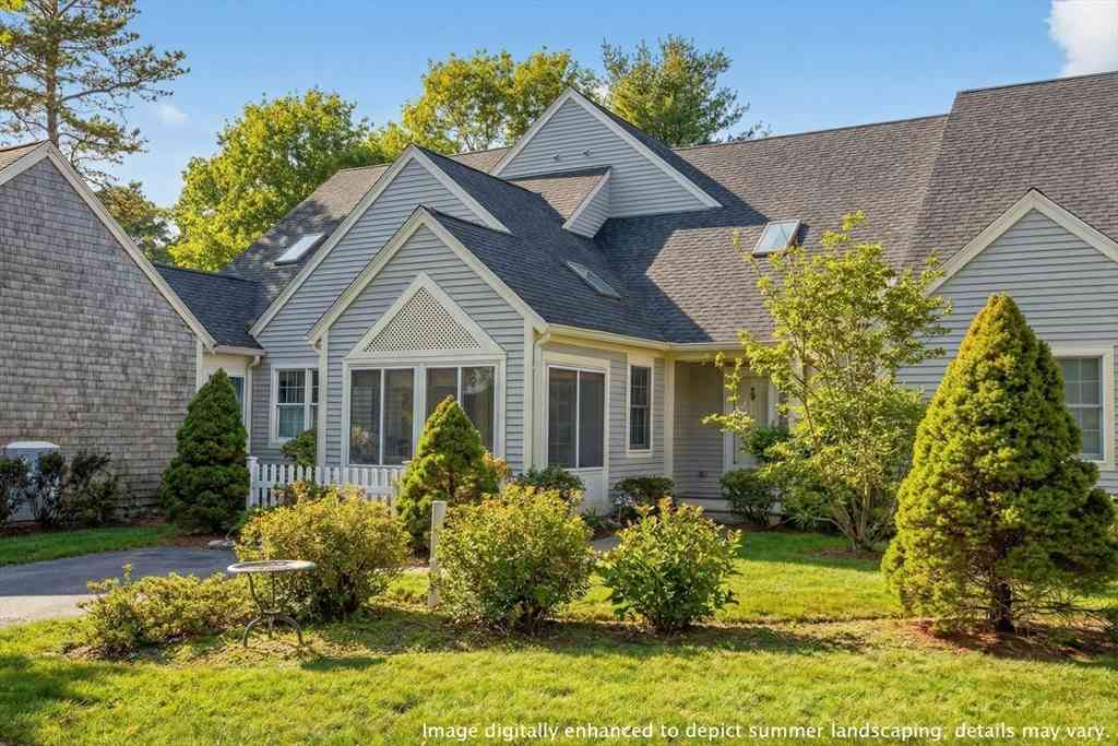 Condo For Sale - 16 Gold Leaf Lane #16<br/> Mashpee, MA 02649