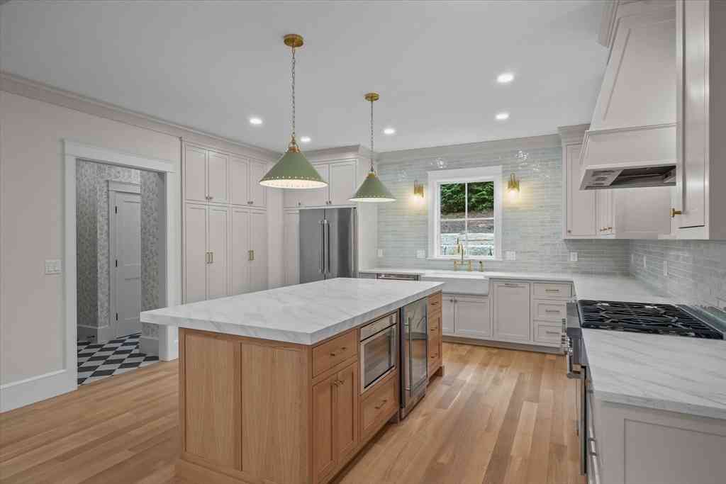 Homes For Sale - 14 Dexter Lane #B<br/> Newburyport, MA 01950