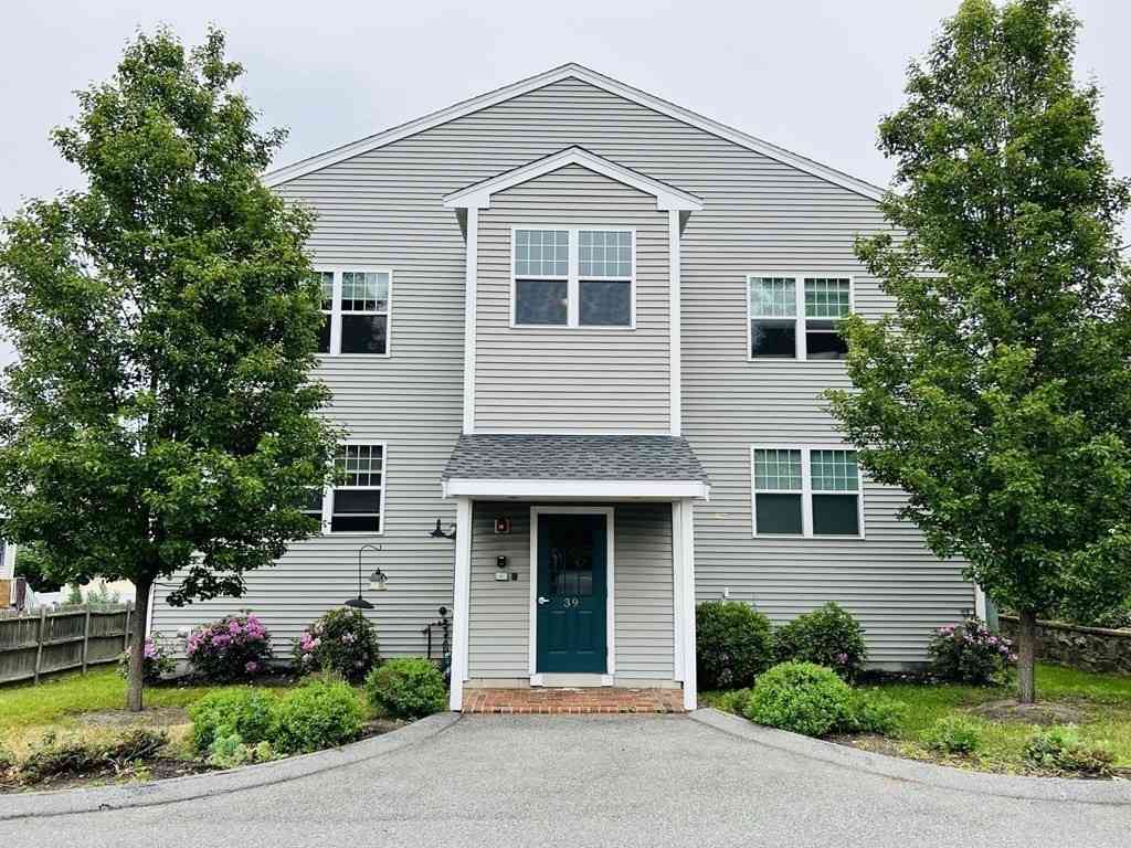 Apartment For Rent - 39 Athens St #1<br/> Weymouth, MA 02191