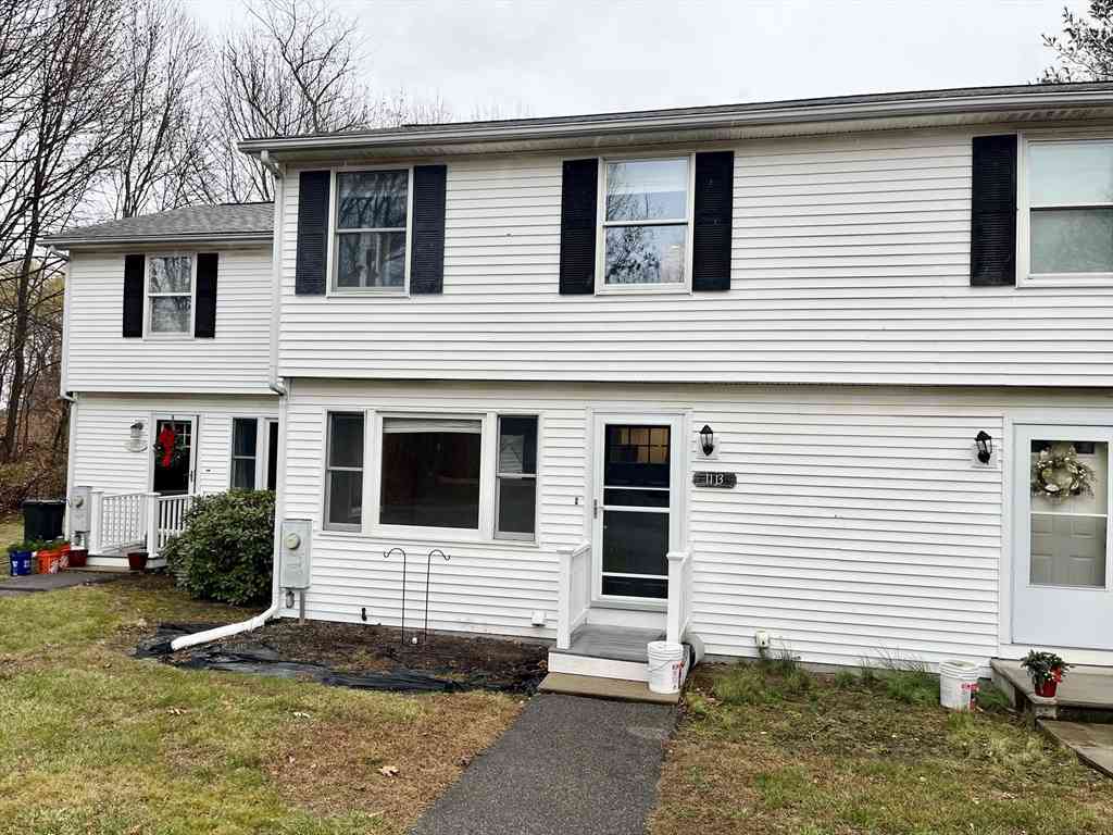 Condo For Rent - 11 Jones Landing #B<br/> Walpole, MA 02081
