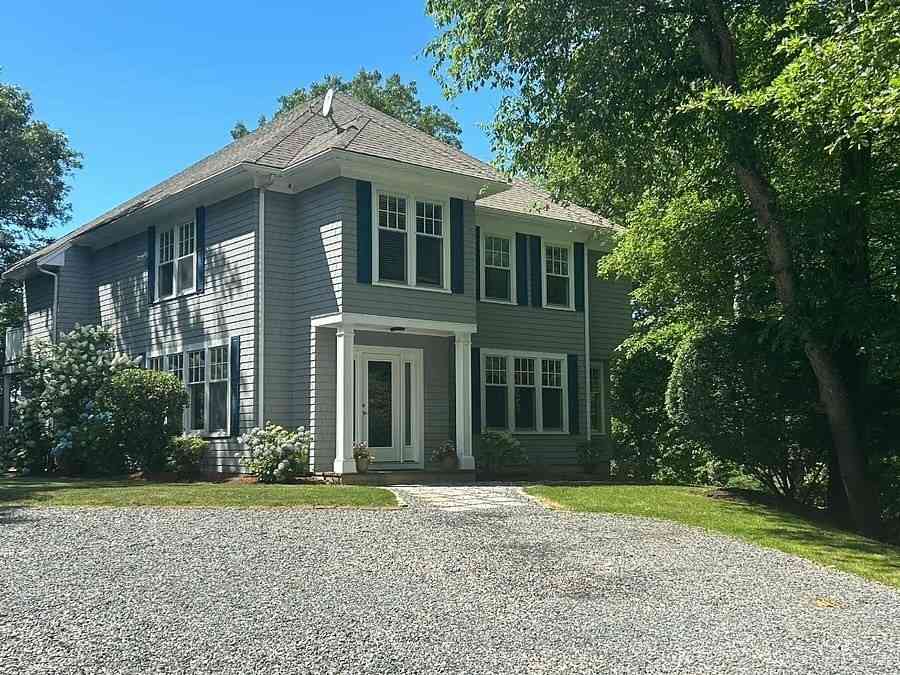 Homes For Rent - 205 Nyes Neck Rd<br/> Barnstable, MA 02632