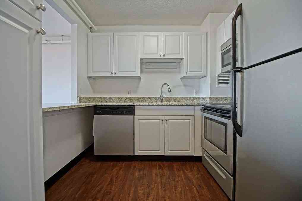 Apartment For Rent - 872 Massachusetts #801<br/> Cambridge, MA 02139