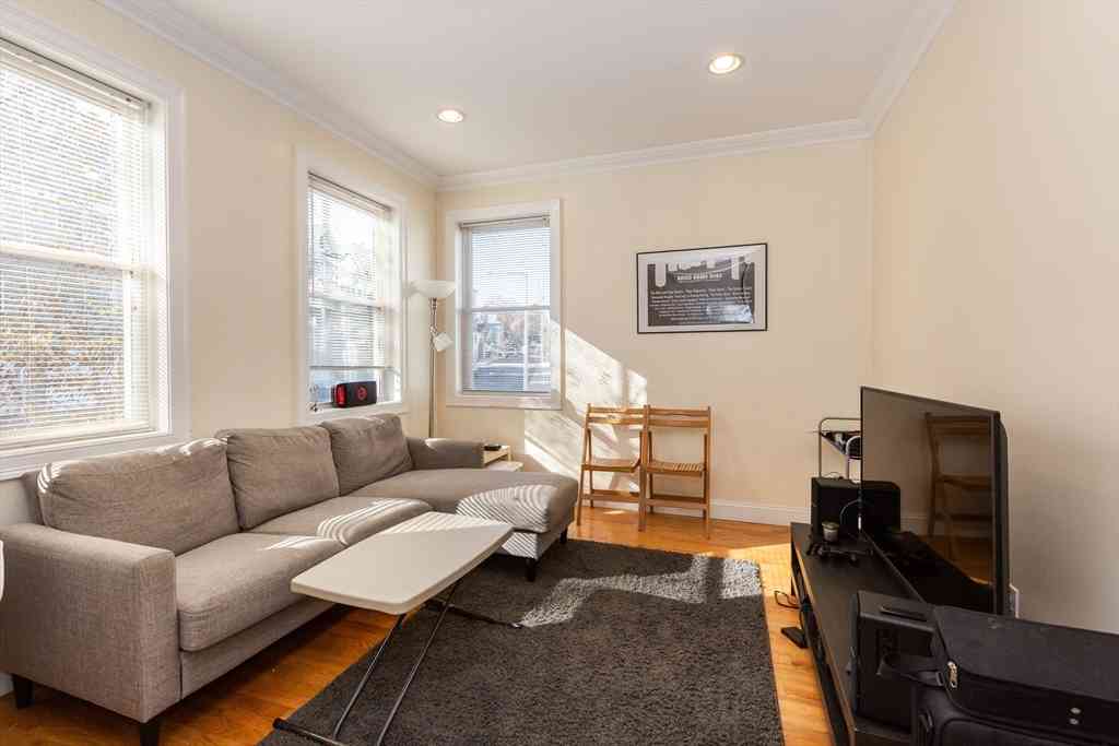 Apartment For Rent - 182 Calumet St #182<br/> Boston, MA 02120