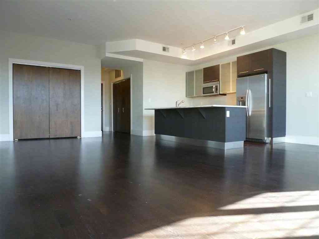 Apartment For Rent - 154 W 2nd St #301<br/> Boston, MA 02127