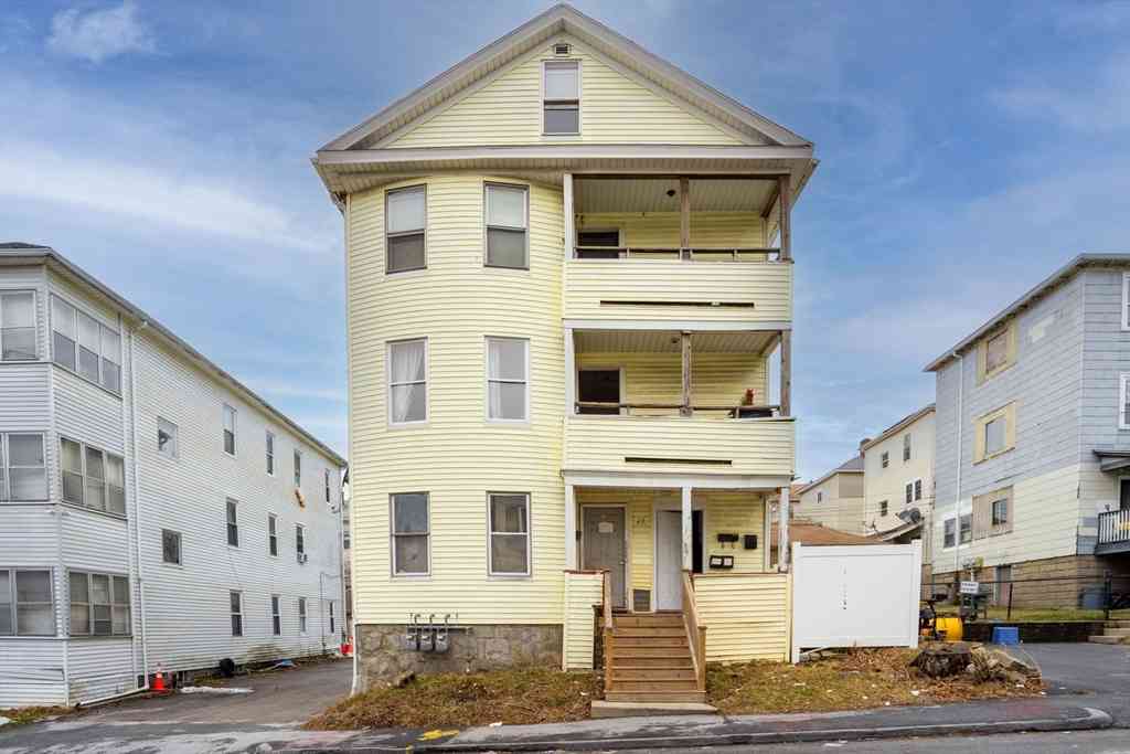 Multifamily For Sale - 74 Esther St<br/> Worcester, MA 01607