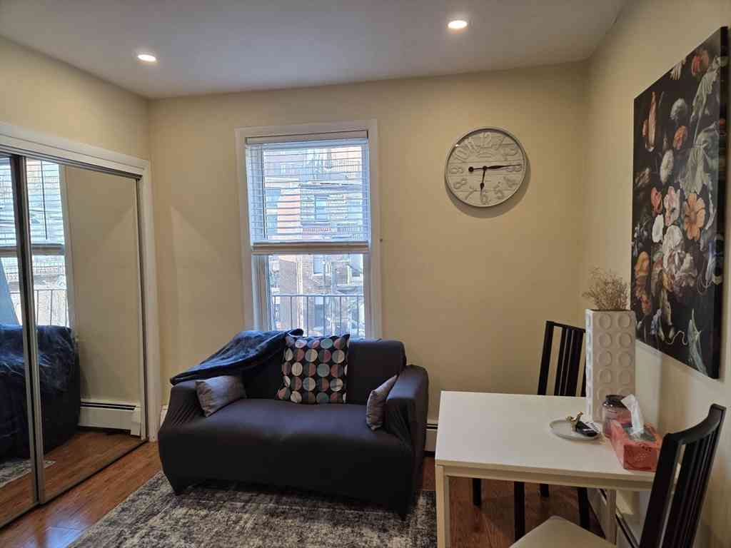 Apartment For Rent - 107 Chandler #4R<br/> Boston, MA 02116