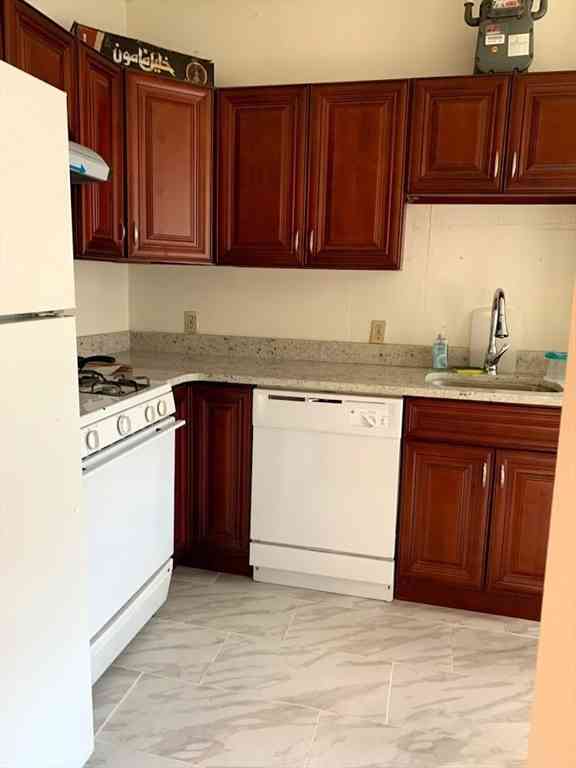 Condo For Rent - 1691 Commonwealth Ave #29<br/> Boston, MA 02135